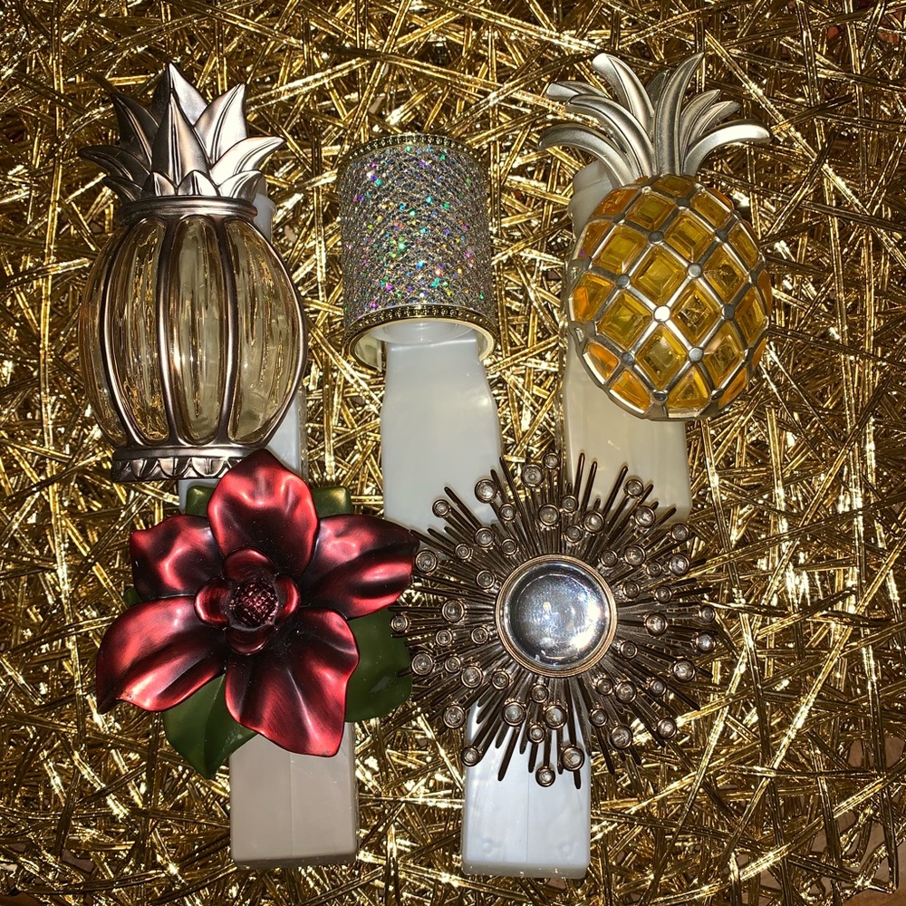 Bath & Body Wallflowers plug-ins set